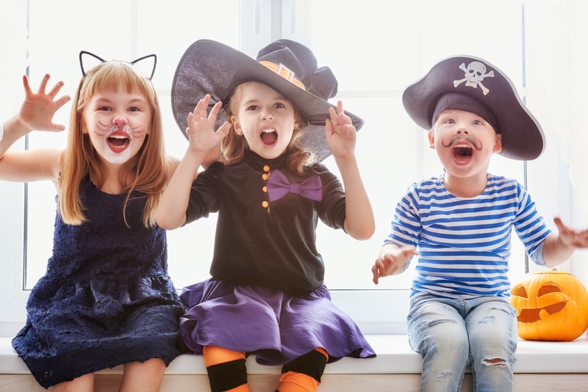 Creating Halloween Fun for Young Children 1 Creating Halloween Fun for Young Children