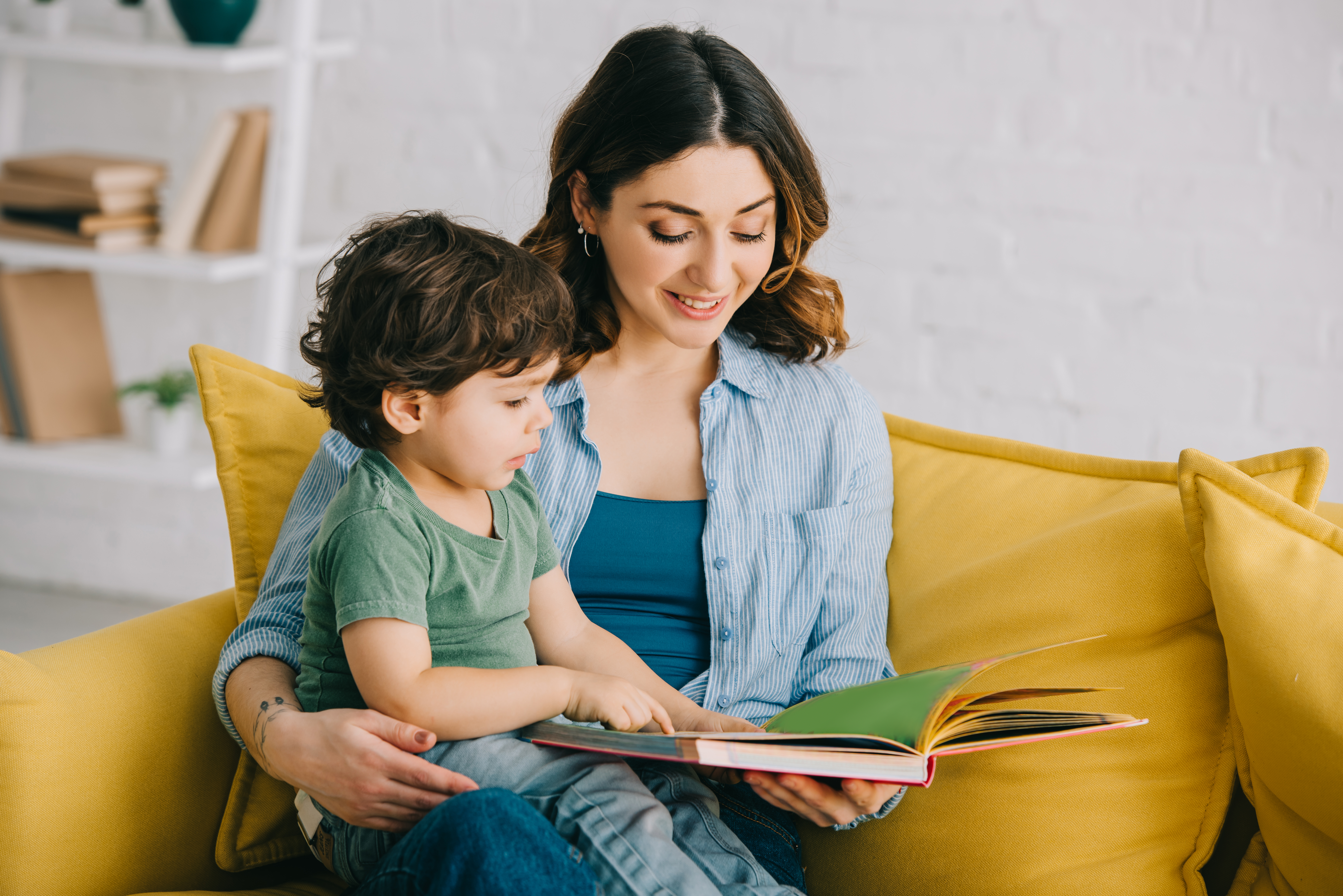 How to Boost your Child's Fluency in Reading 1 healhty parent-child relationship